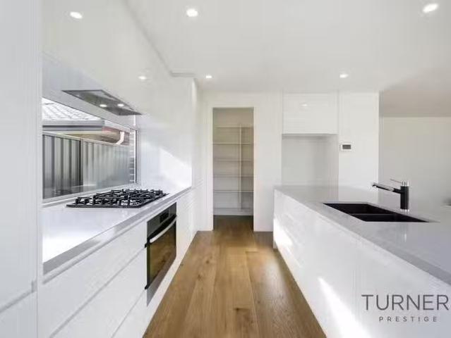 House for rent in Leneva, Victoria