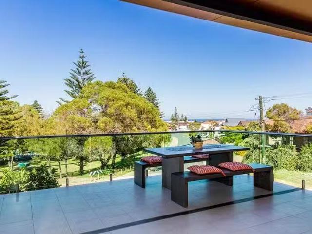 House for rent in Sorrento, Western Australia