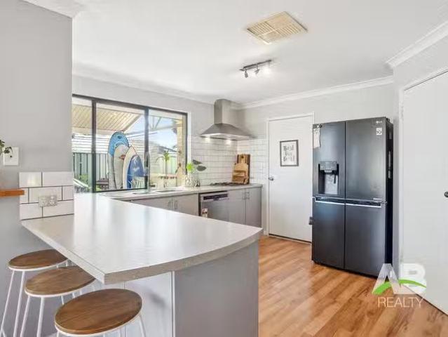 House for rent in Sinagra, Western Australia