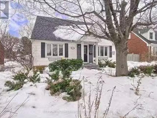 House for rent in Willowdale, Toronto