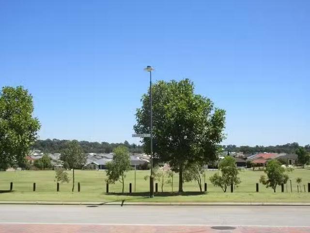 House for rent in Hocking, Western Australia