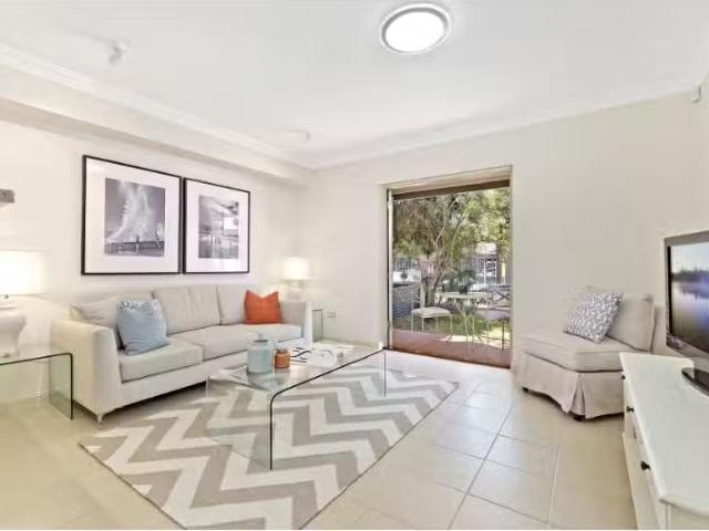 Condo for rent in Sydney, New South Wales