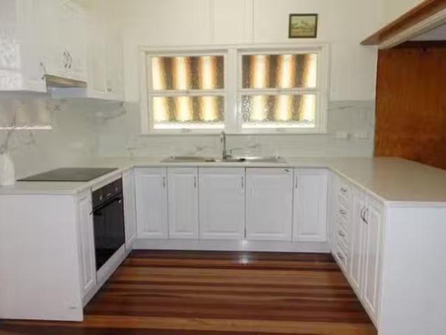 House for rent in Hill Top, New South Wales