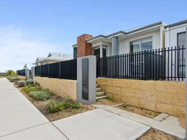House for rent in Eglinton, Western Australia