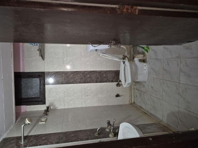 Property for rent in East Delhi, Deri