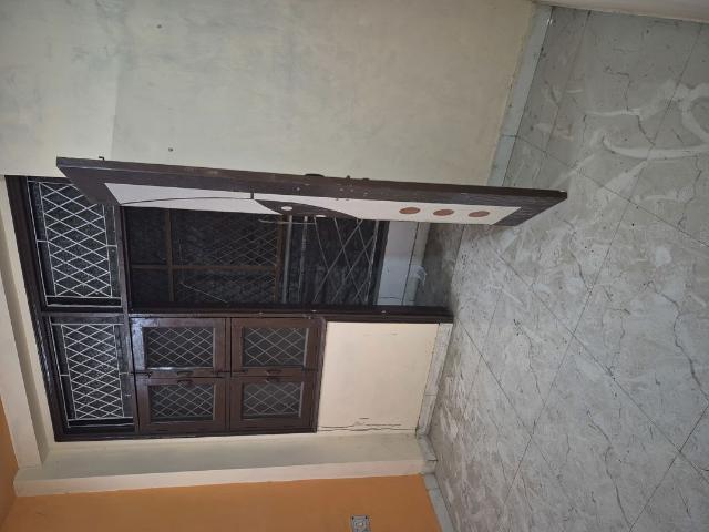 Property for rent in Mayur Vihar, Delhi