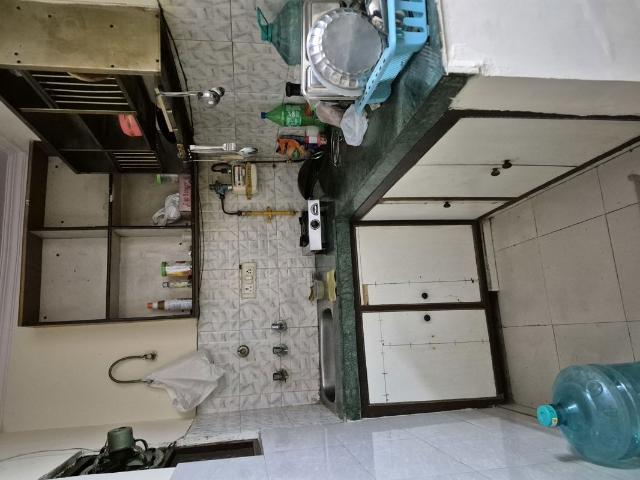 Property for rent in East Delhi, Deri