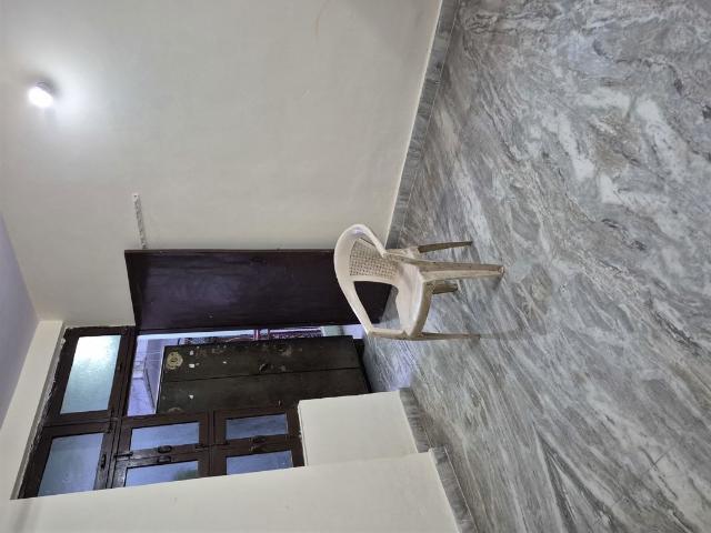 Property for rent in East Delhi, Deri