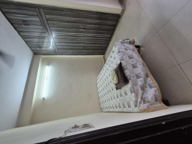 Property for rent in East Delhi, Deri
