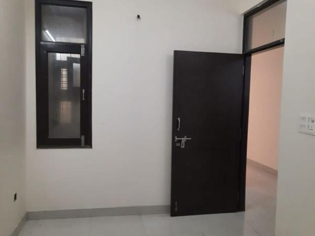 Property for rent in East Delhi, Deri