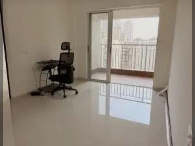 Flat for rent in Lodha Amara, Thane