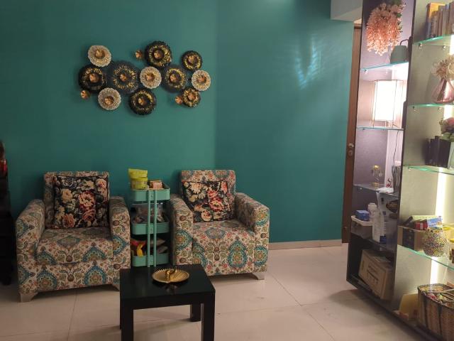 Flat for rent in Tinsel Town, Maan