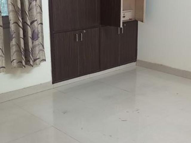 Flat for rent in Madhu Vihar, Delhi