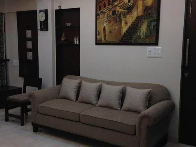 Flat for rent in Adarsh Nagar, Mumbai