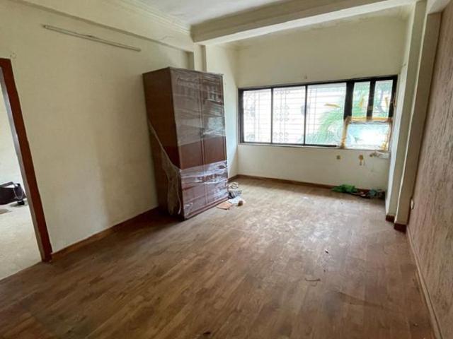 Flat for rent in Santacruz West, Mumbai