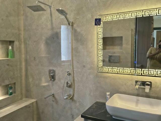 Property for rent in Sector 12, Noida