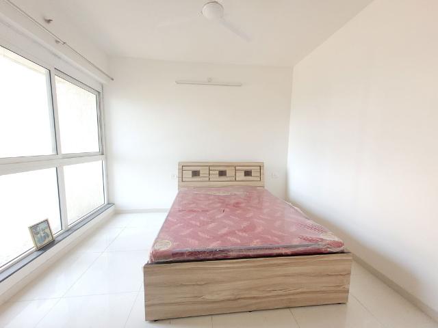 Flat for rent in Godrej Emerald, Thane