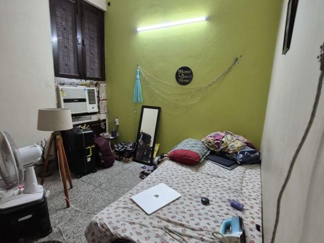 Flat for rent in Mayur Vihar, Delhi