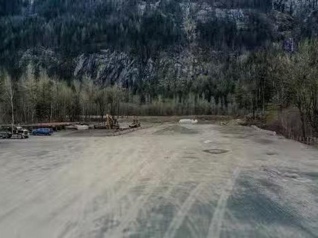 House for rent in Hope, British Columbia