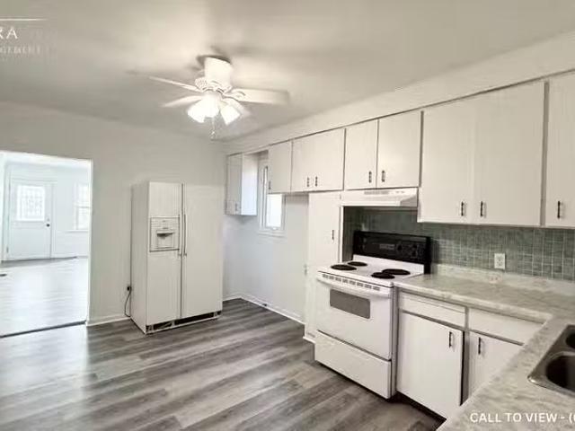 Condo for rent in Ancaster, Ontario