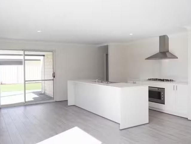 House for rent in Parklands, Western Australia