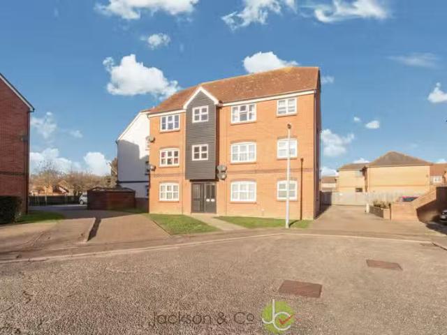 Apartment for rent in Highwoods, Fordham Heath