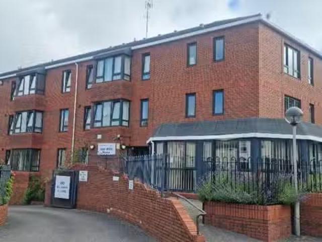 Apartment for rent in Birkenhead, Wirral