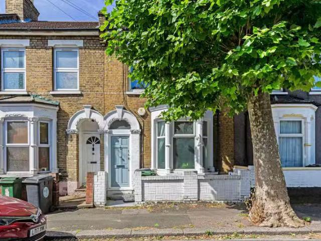 Apartment for rent in Snaresbrook, Greater London