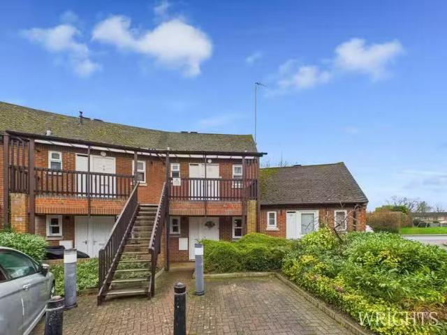Apartment for rent in Fretherne, Hertfordshire