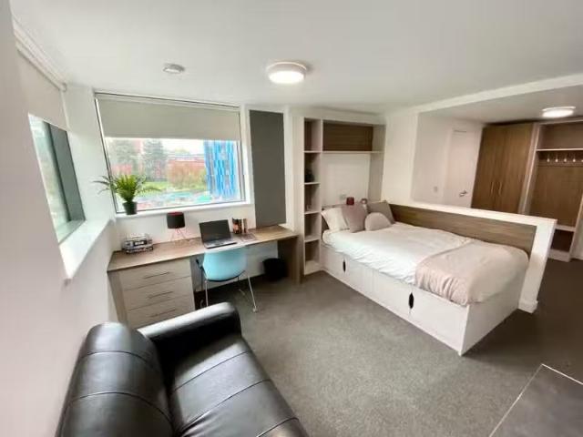House for rent in Park Central, Birmingham