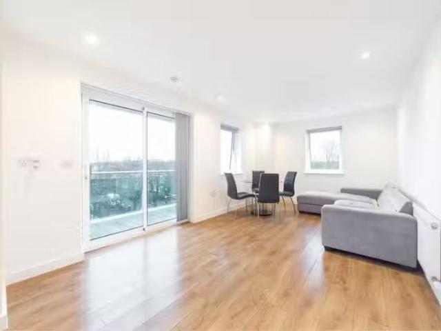 House for rent in Enfield, Greater London