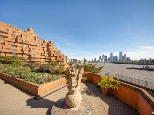House for rent in Ratcliffe, Shadwell