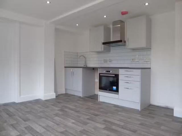 House for rent in Rushmere, Key Street