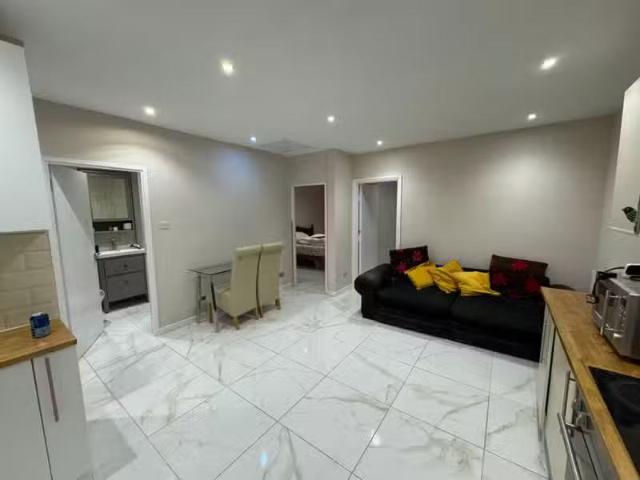 House for rent in Barnwell, Arbury