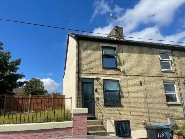 House for rent in Key Street, Suffolk