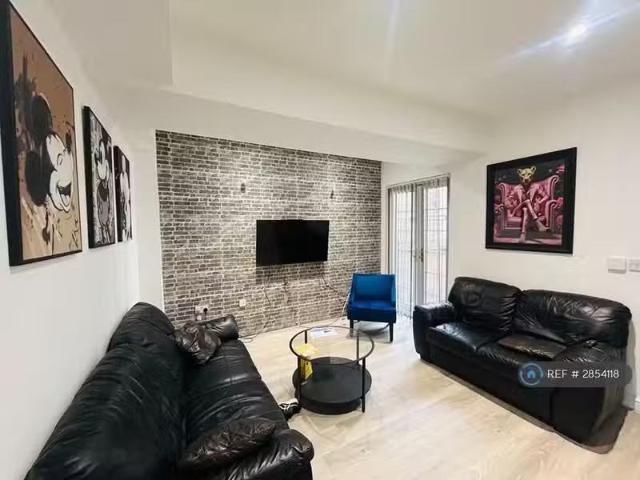 House for rent in Cotteridge, West Midlands