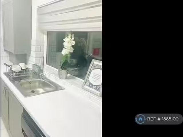 House for rent in Crayford, Greater London