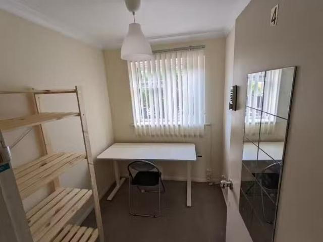 House for rent in Fole, Surrey