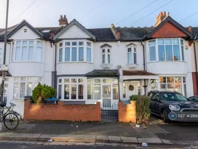 House for rent in London Borough of Merton, Mitcham