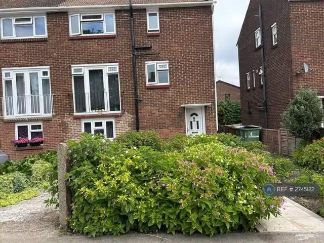 House for rent in Belvedere, Greater London
