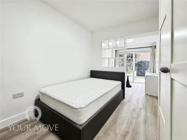 House for rent in Crayford, Greater London