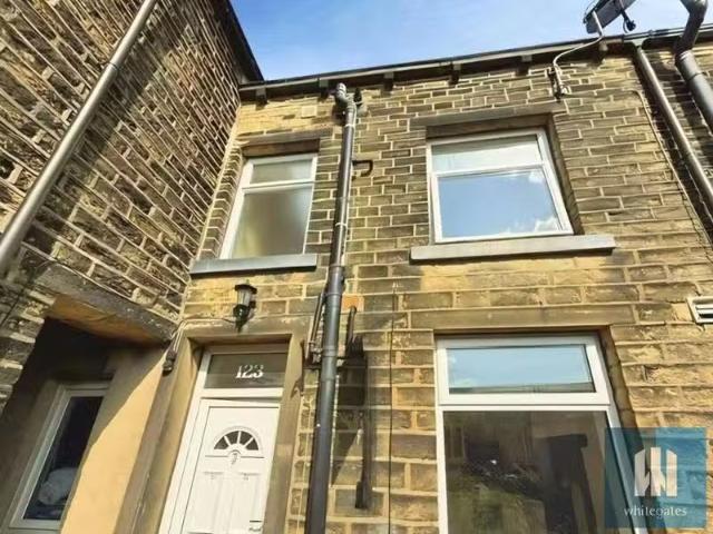 House for rent in Lindley, West Yorkshire