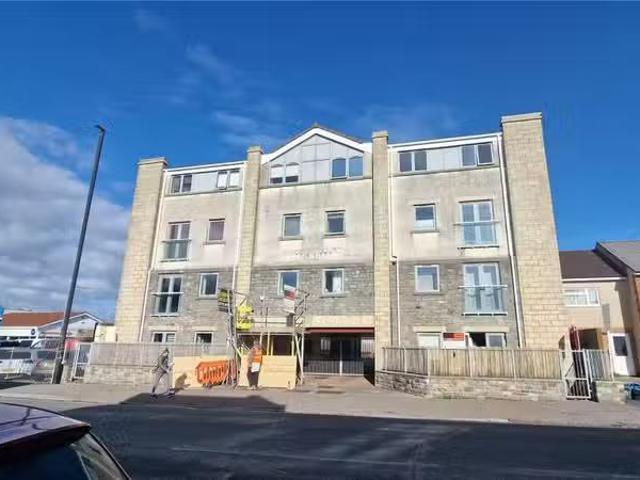 Apartment for rent in Kingswood, School House