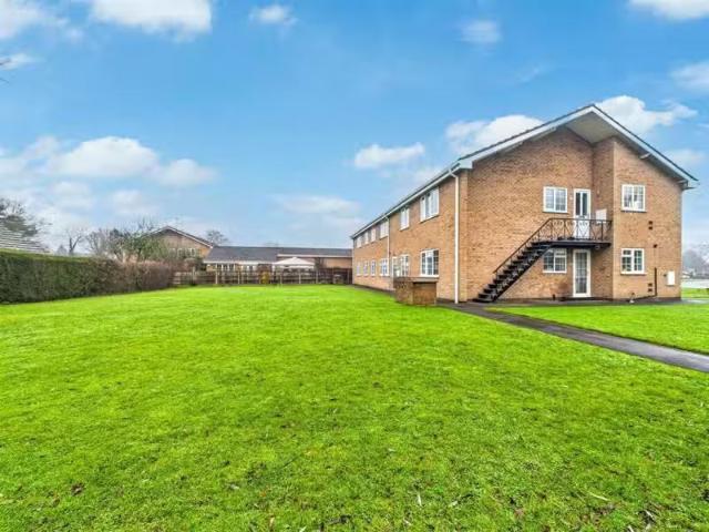 Apartment for rent in Barton Stacey, Hampshire