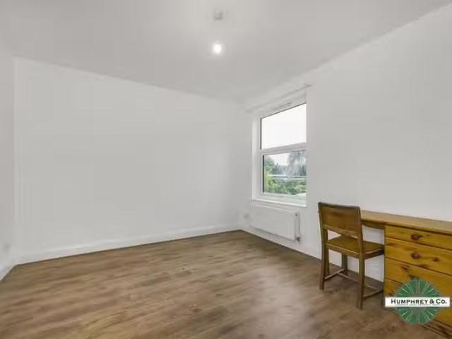 House for rent in Enfield, Greater London