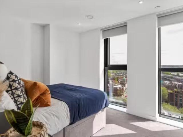 House for rent in Finzels Reach, Bristol