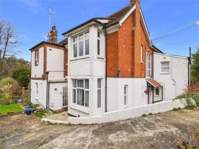 House for rent in Hillview, Surrey