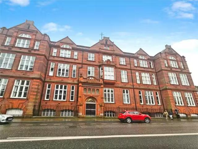 House for rent in The Haulgh, Lee Bank