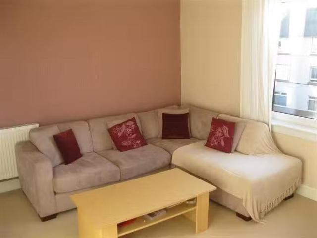 House for rent in Currie, Scotland