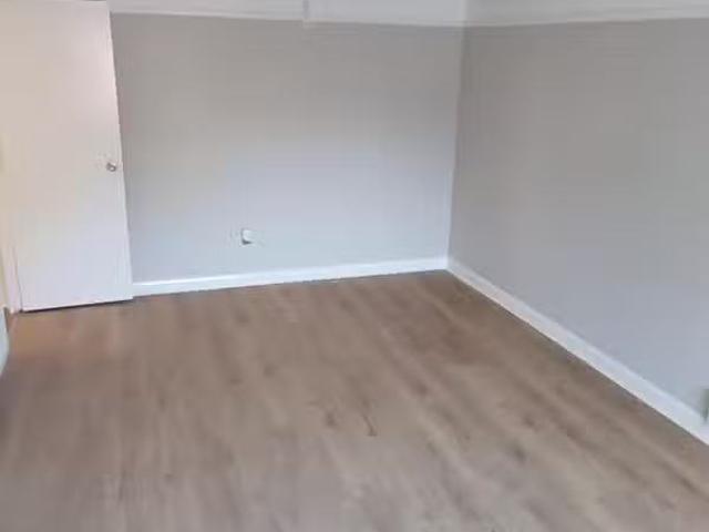 House for rent in Ponders End, Greater London